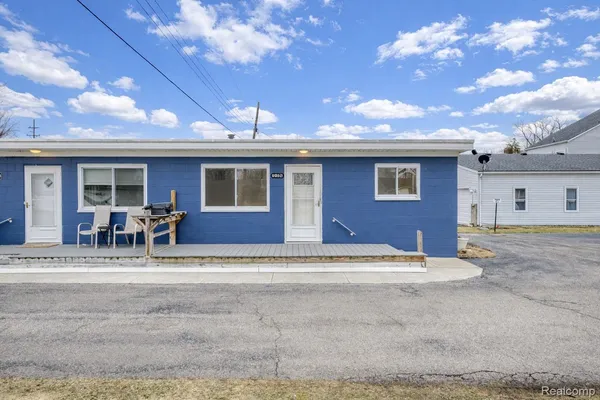 $1,200 | 6125 Pointe Tremble Road, Unit S, Algonac, MI 48001
