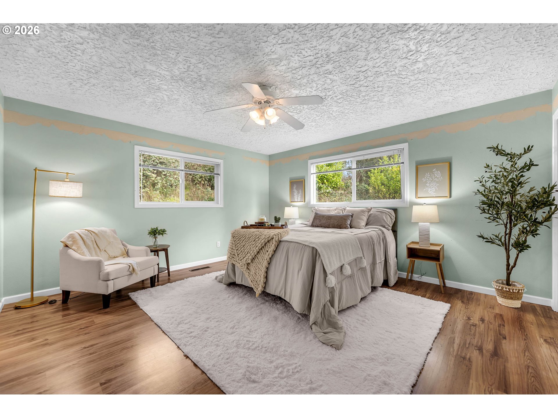 8121 Northwest Fruit Valley Road Vancouver, WA 98665 - Photo 19 of 48 Primary Bedroom