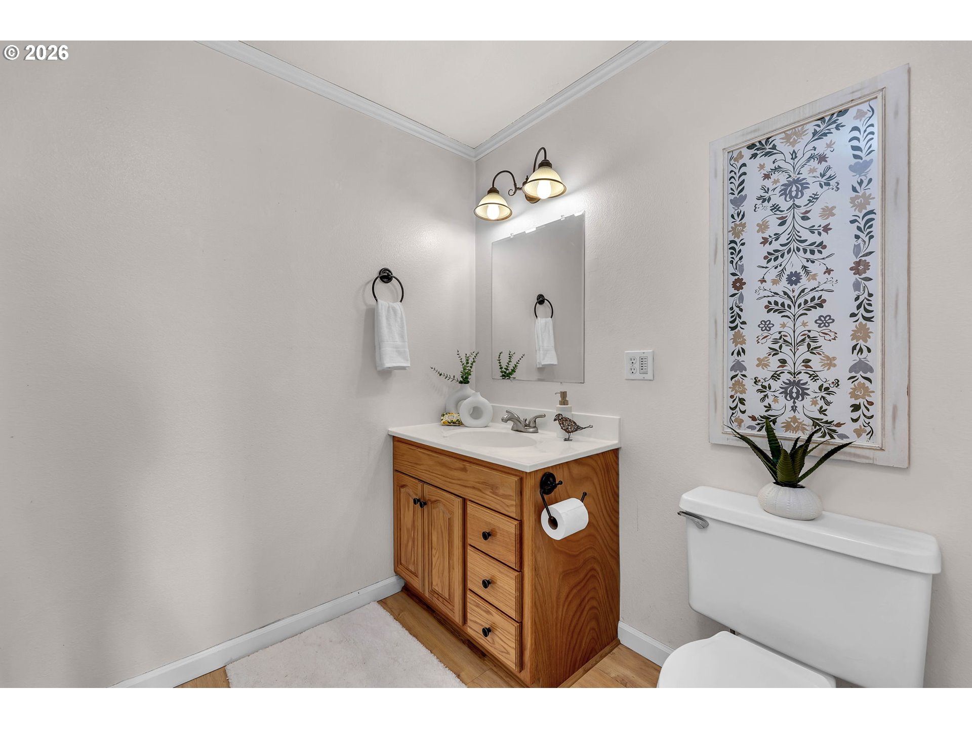 8121 Northwest Fruit Valley Road Vancouver, WA 98665 - Photo 40 of 48 Bathroom