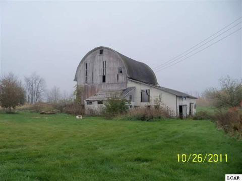 1960 North Meridian Road Hudson, MI 49247 - Photo 10 of 10 20026782-9.JPG