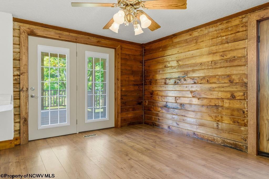 6002 Greenbrier Road Salem, WV 26426 - Photo 21 of 49 Gallery Image 21