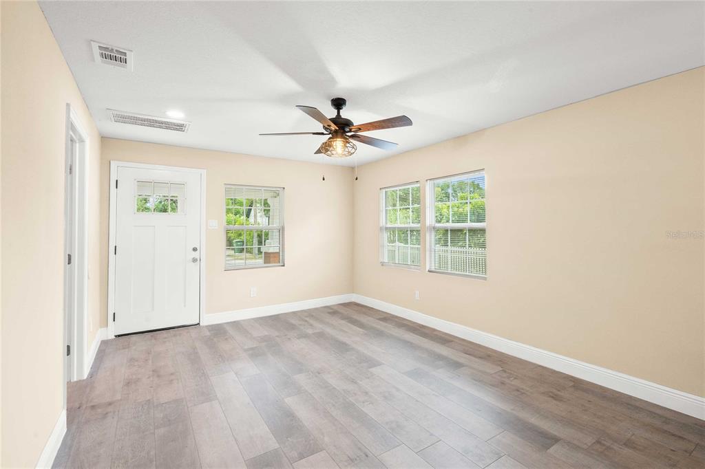 3204 East 23rd Avenue Tampa, FL 33605 - Photo 7 of 34