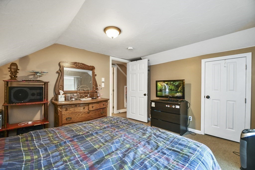 23 Center Road Shirley, MA 01464 - Photo 18 of 24 Gallery Image 18