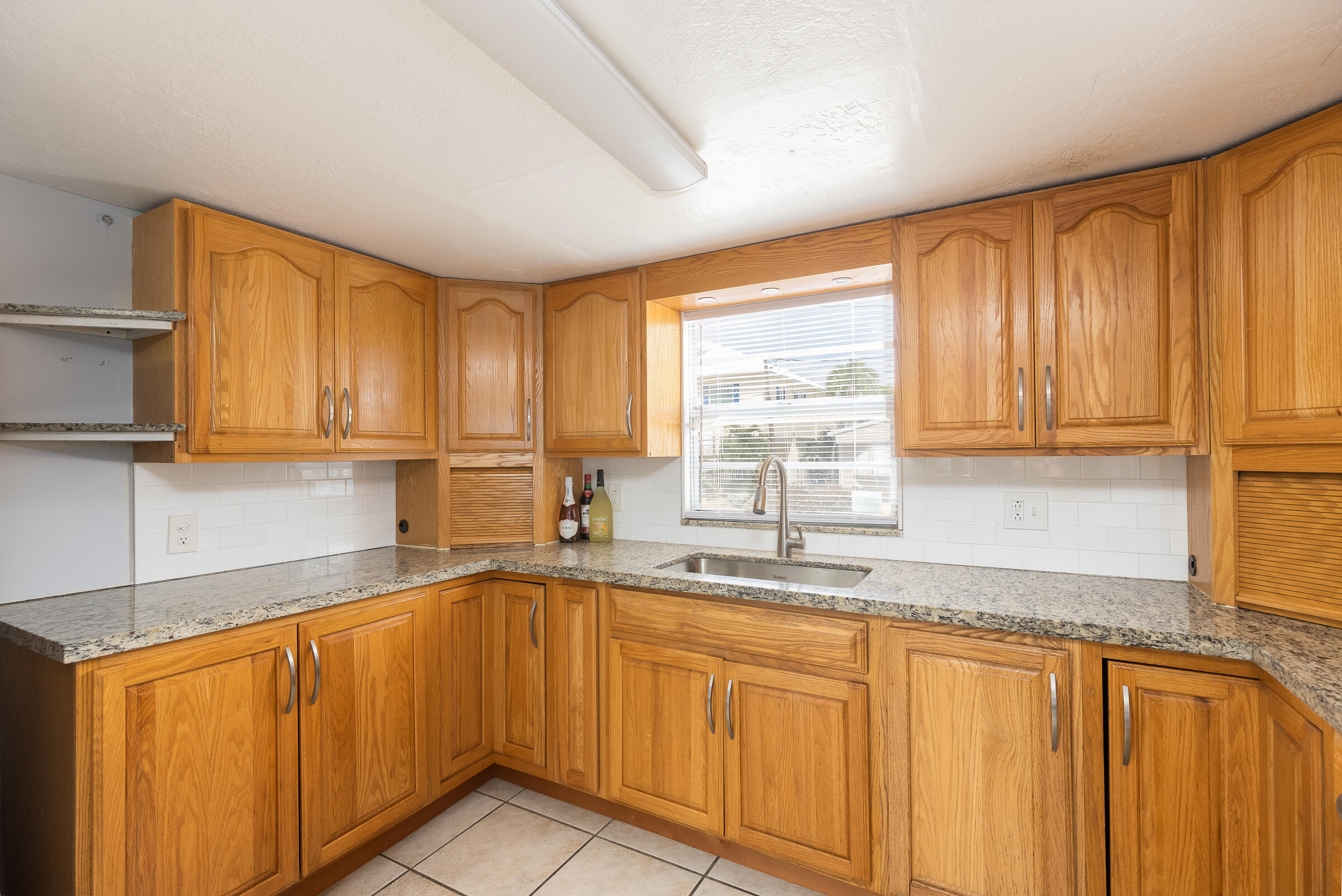 426 Bahia Honda Road Key Largo, FL 33037 - Photo 6 of 22 Kitchen