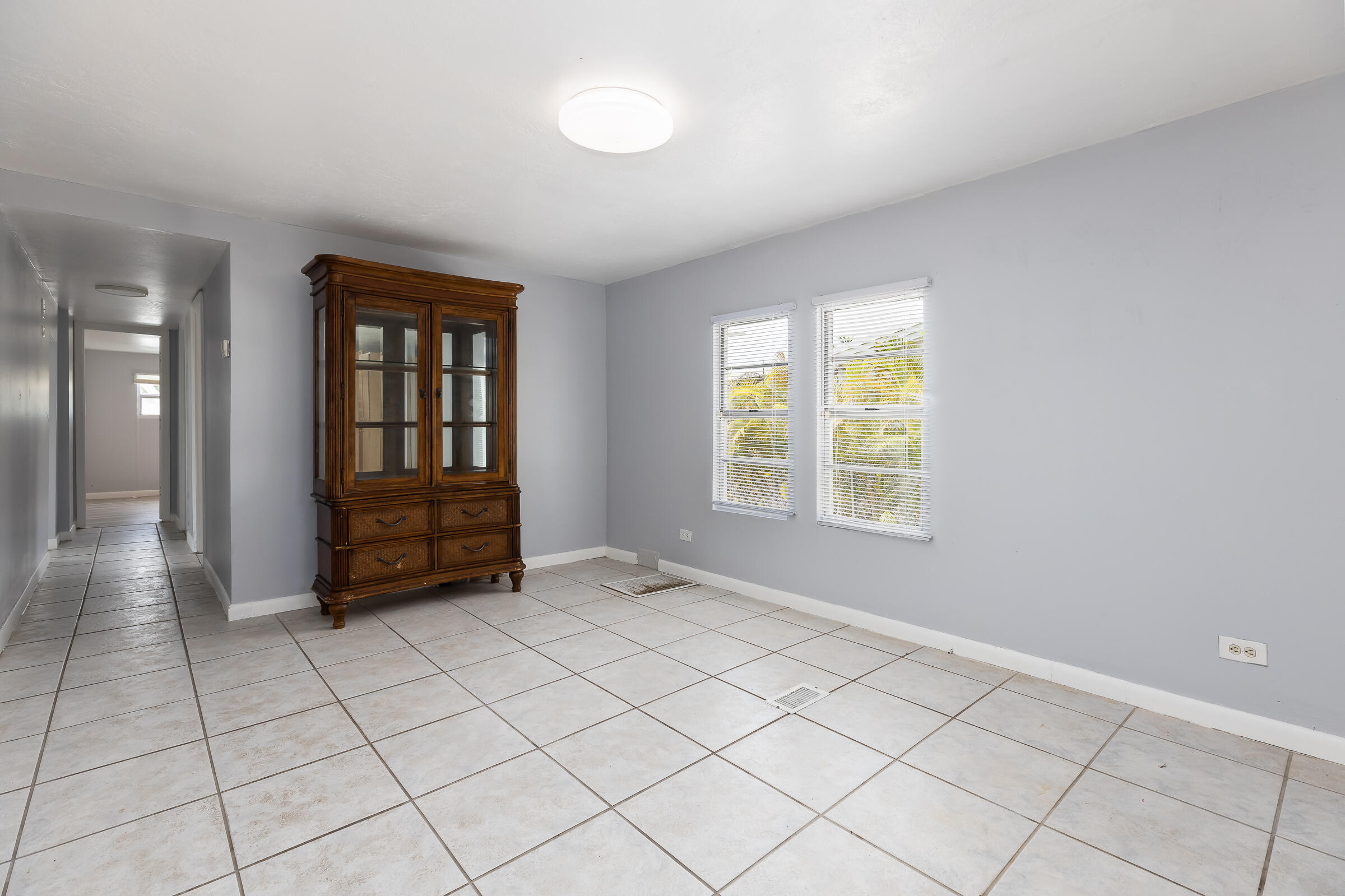 426 Bahia Honda Road Key Largo, FL 33037 - Photo 9 of 22 Dining Room