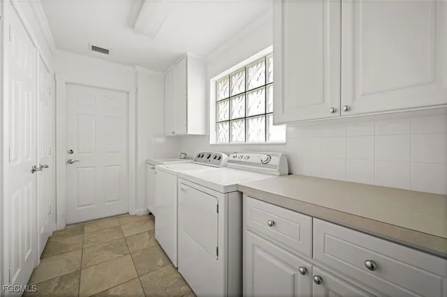 a view of a storage & utility room