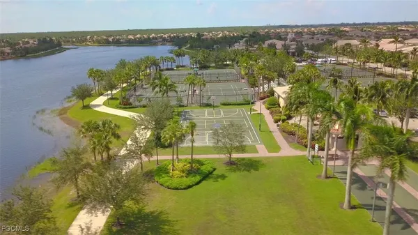 a view of a lake with houses