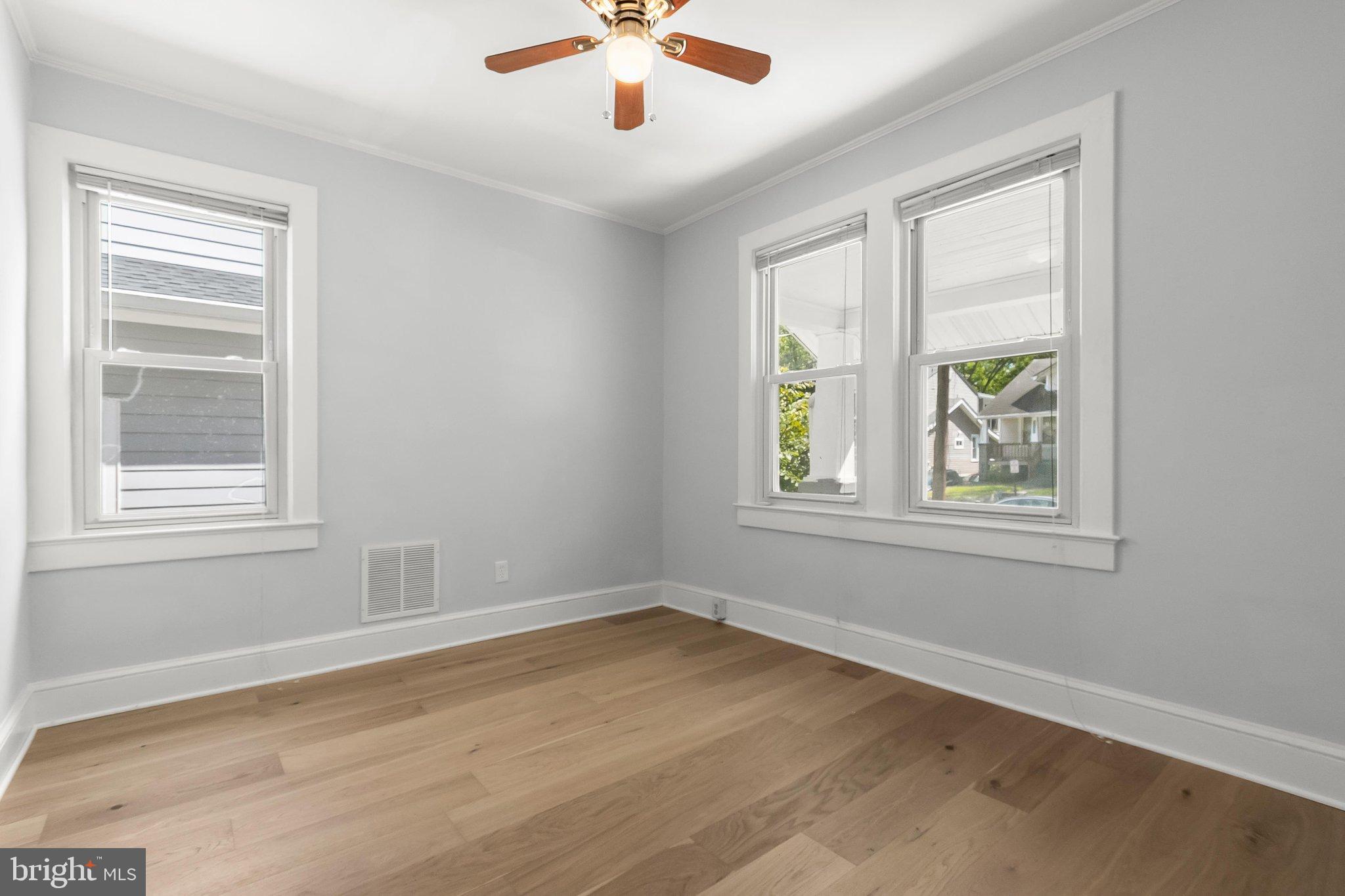 4212 Kennedy Street Hyattsville, MD 20781 - Photo 14 of 48 Bedroom 2 - Main Level