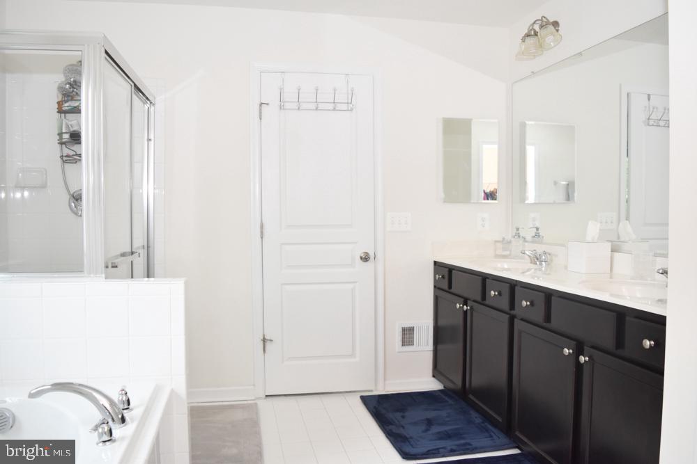 7712 Riley Road Severn, MD 21144 - Photo 17 of 38