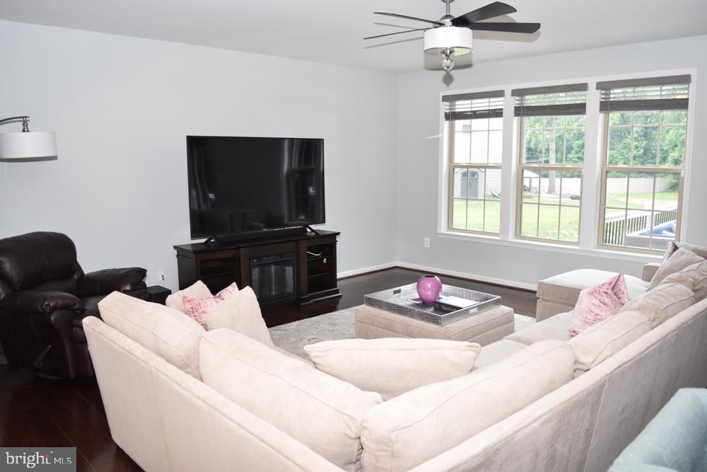 7712 Riley Road Severn, MD 21144 - Photo 10 of 38