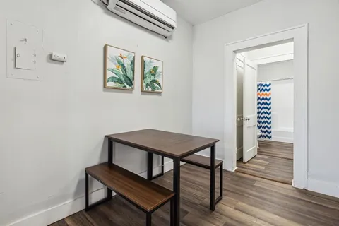 $380,000 | 112 West Eighth Street, Dallas, TX 75208