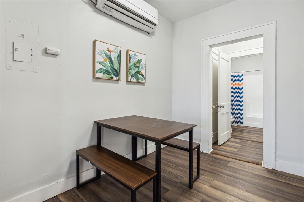 112 West Eighth Street Dallas, TX 75208 - Photo 32 of 34