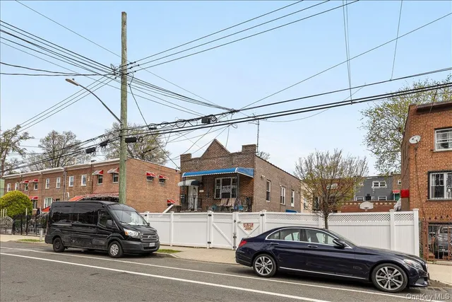 $1,450,000 | 1021 East 213th Street | Williamsbridge