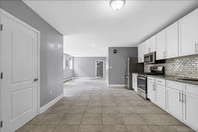 $1,450,000 | 1021 East 213th Street | Williamsbridge