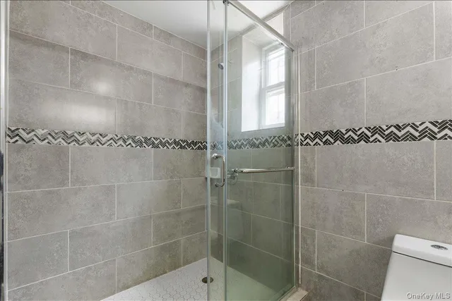 $1,450,000 | 1021 East 213th Street | Williamsbridge