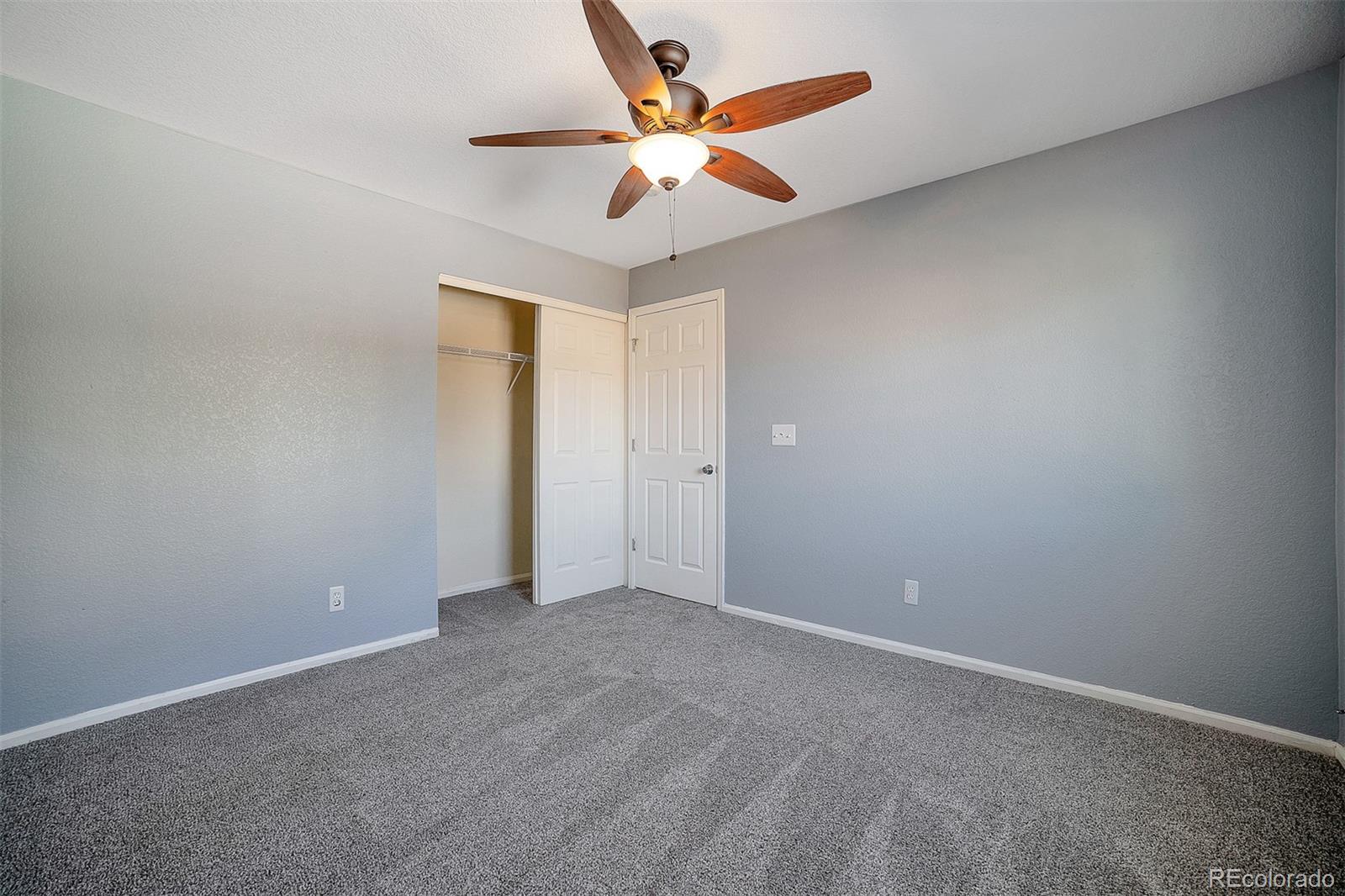 9953 Strathfield Lane Highlands Ranch, CO 80126 - Photo 18 of 24 Gallery Image 18