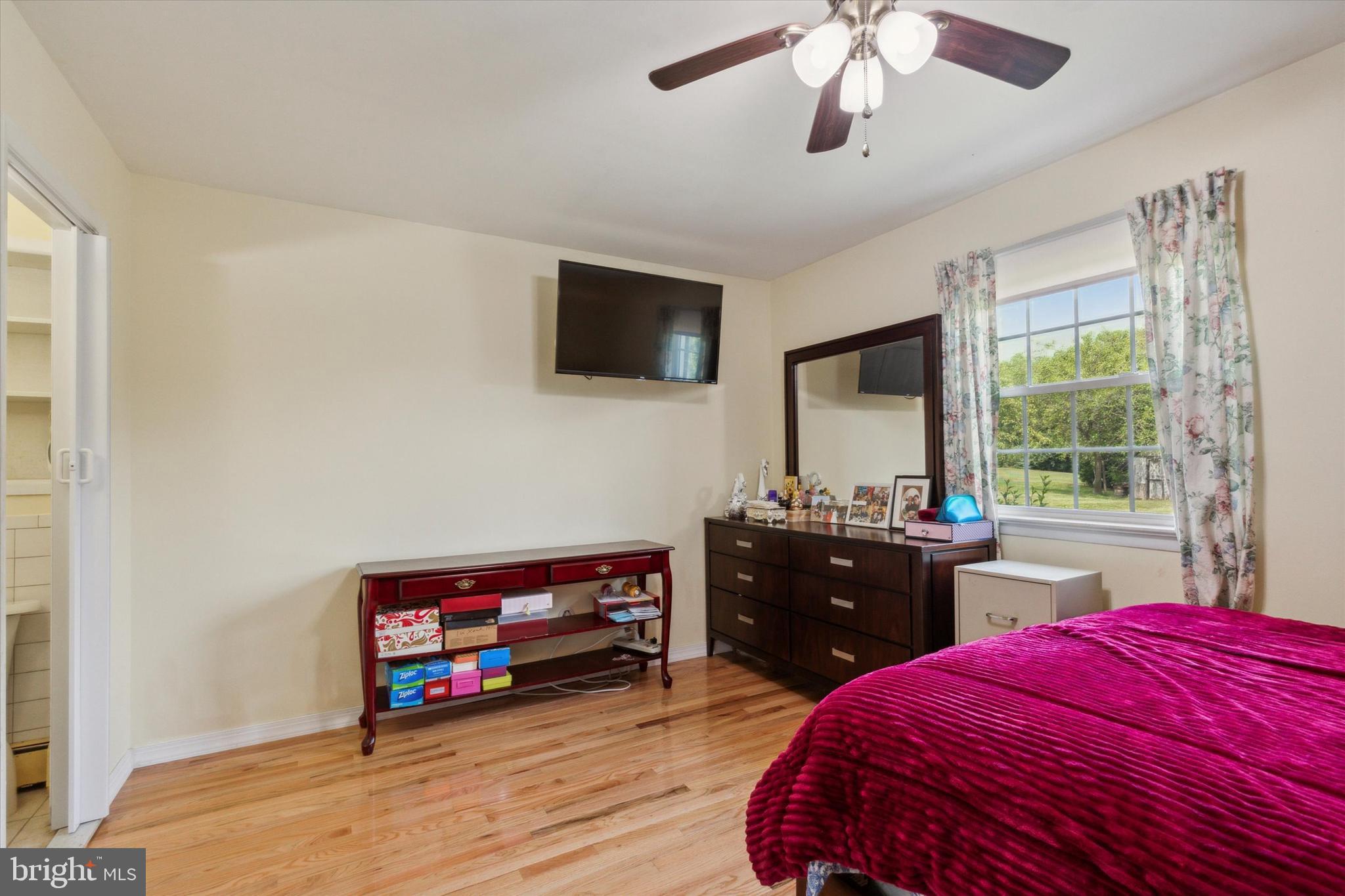 351 Moyer Road Souderton, PA 18964 - Photo 13 of 27 Gallery Image 13