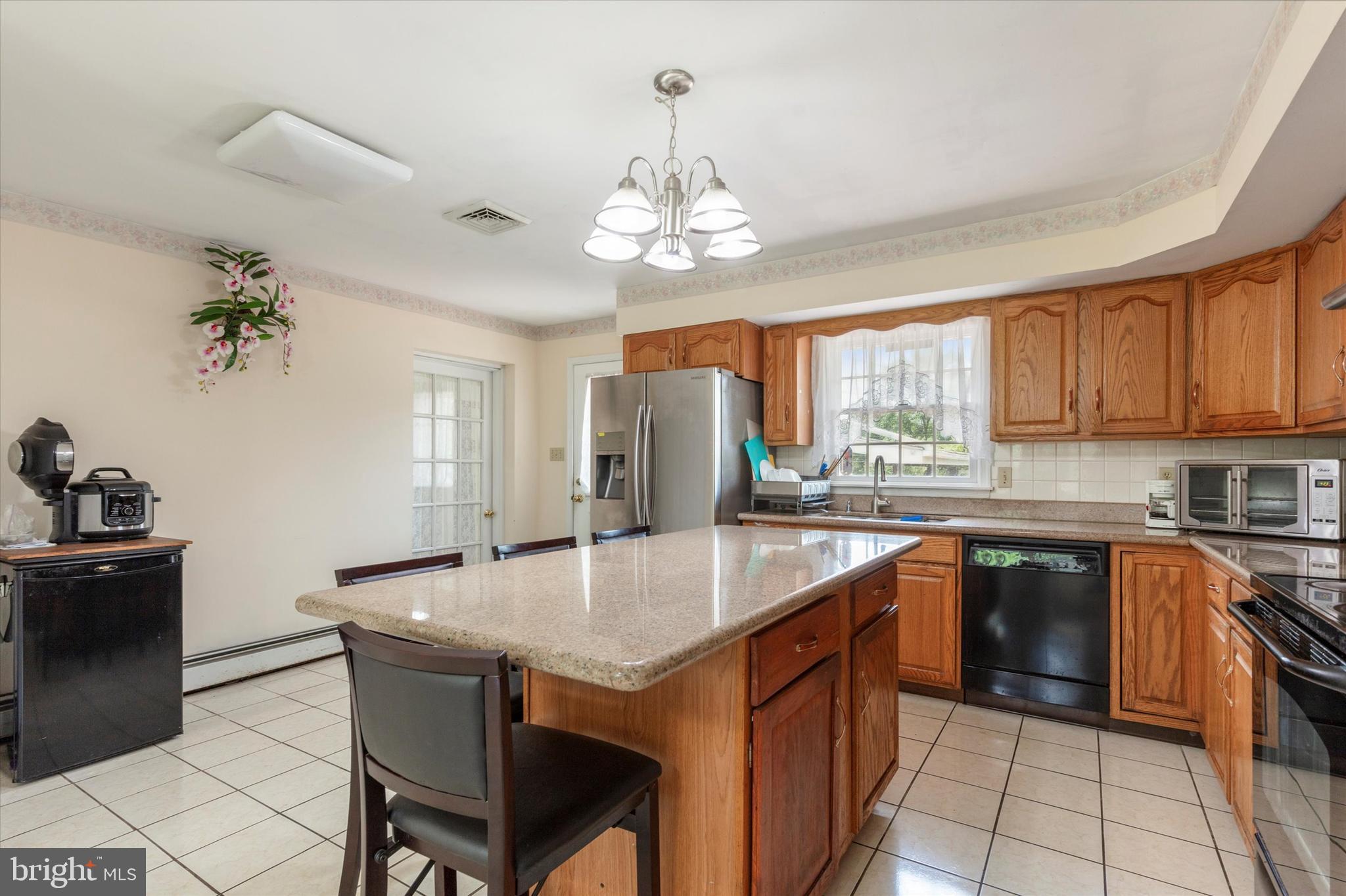 351 Moyer Road Souderton, PA 18964 - Photo 7 of 27 Gallery Image 7