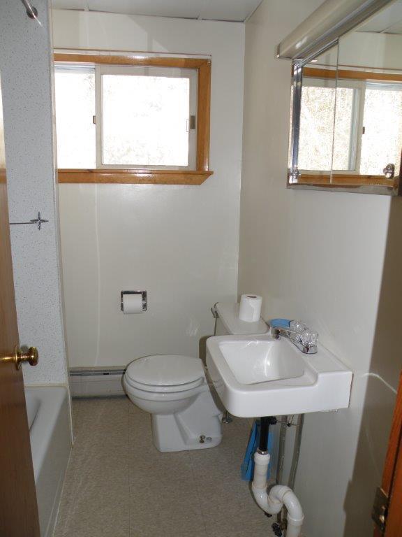 128 Chapman Road Newburgh, ME 04444 - Photo 18 of 28 2nd floor full bath w/tub & shower