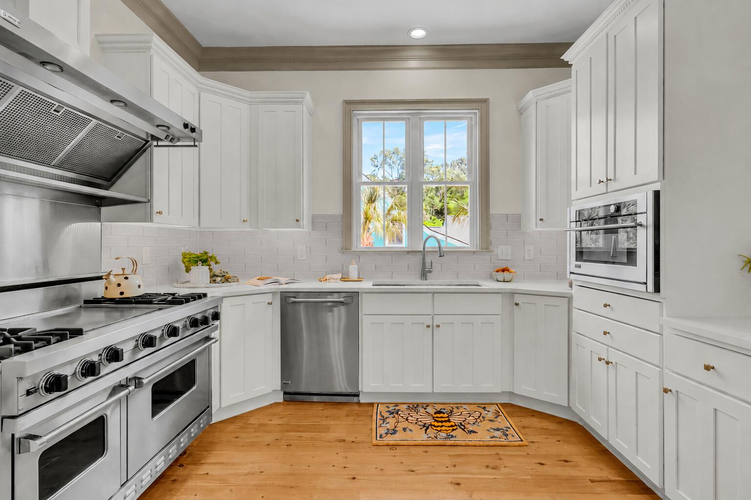 2017 Ashburton Way Mount Pleasant, SC 29466 - Photo 13 of 81 2017AshburtonKitchen