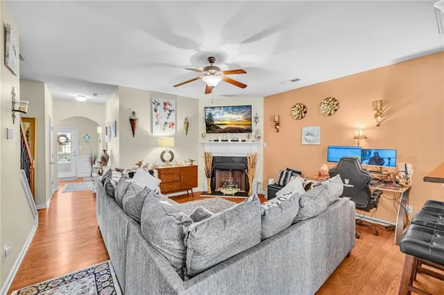 $399,000 | 6290 Elmshorn Way, Alpharetta, GA 30004