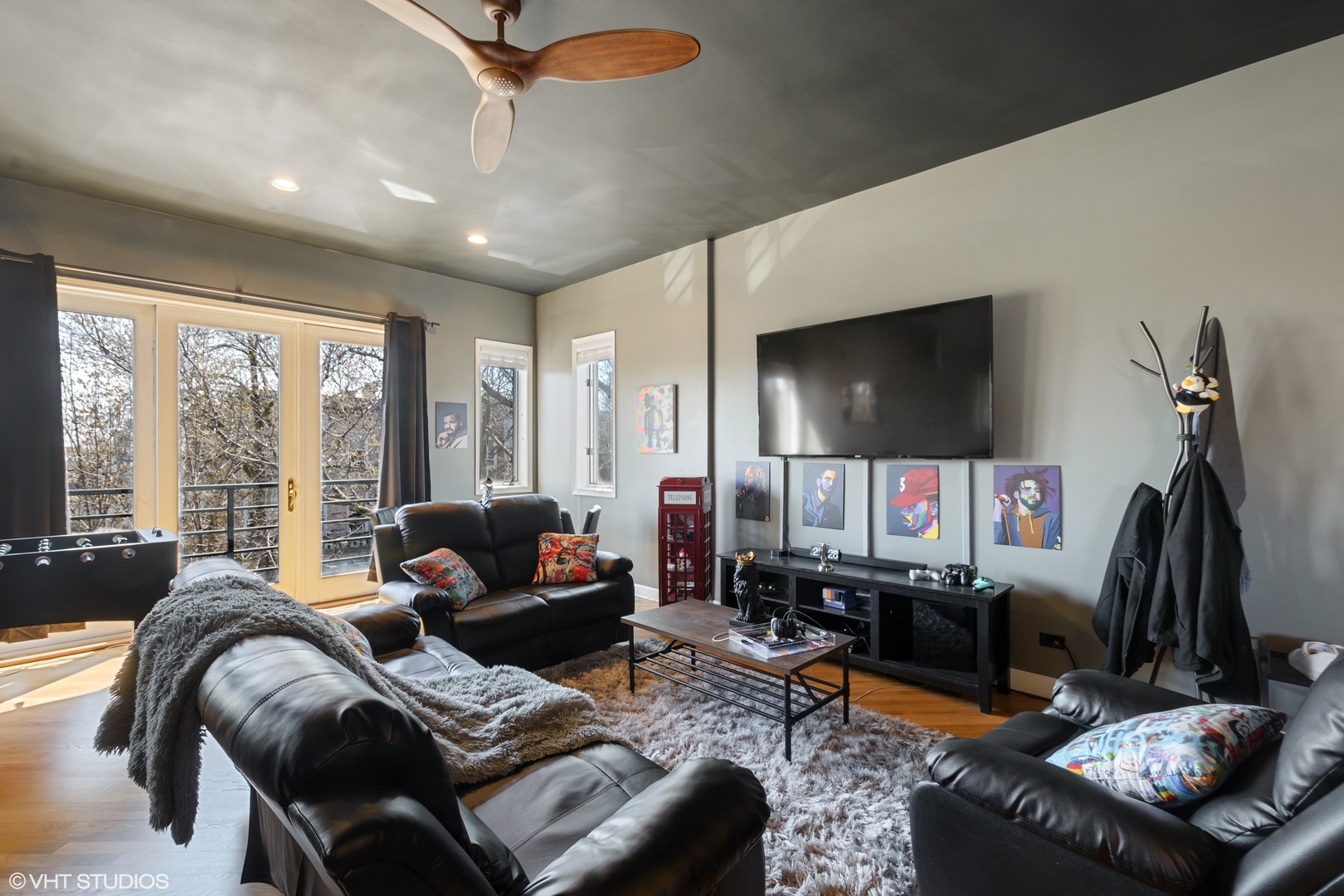 2616 West Rice Street, Unit 3 Chicago, IL 60622 - Photo 3 of 13
