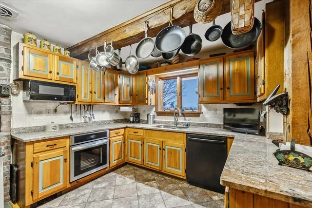 $529,000 | 1550 Highway 120, Sheldon, VT 05457