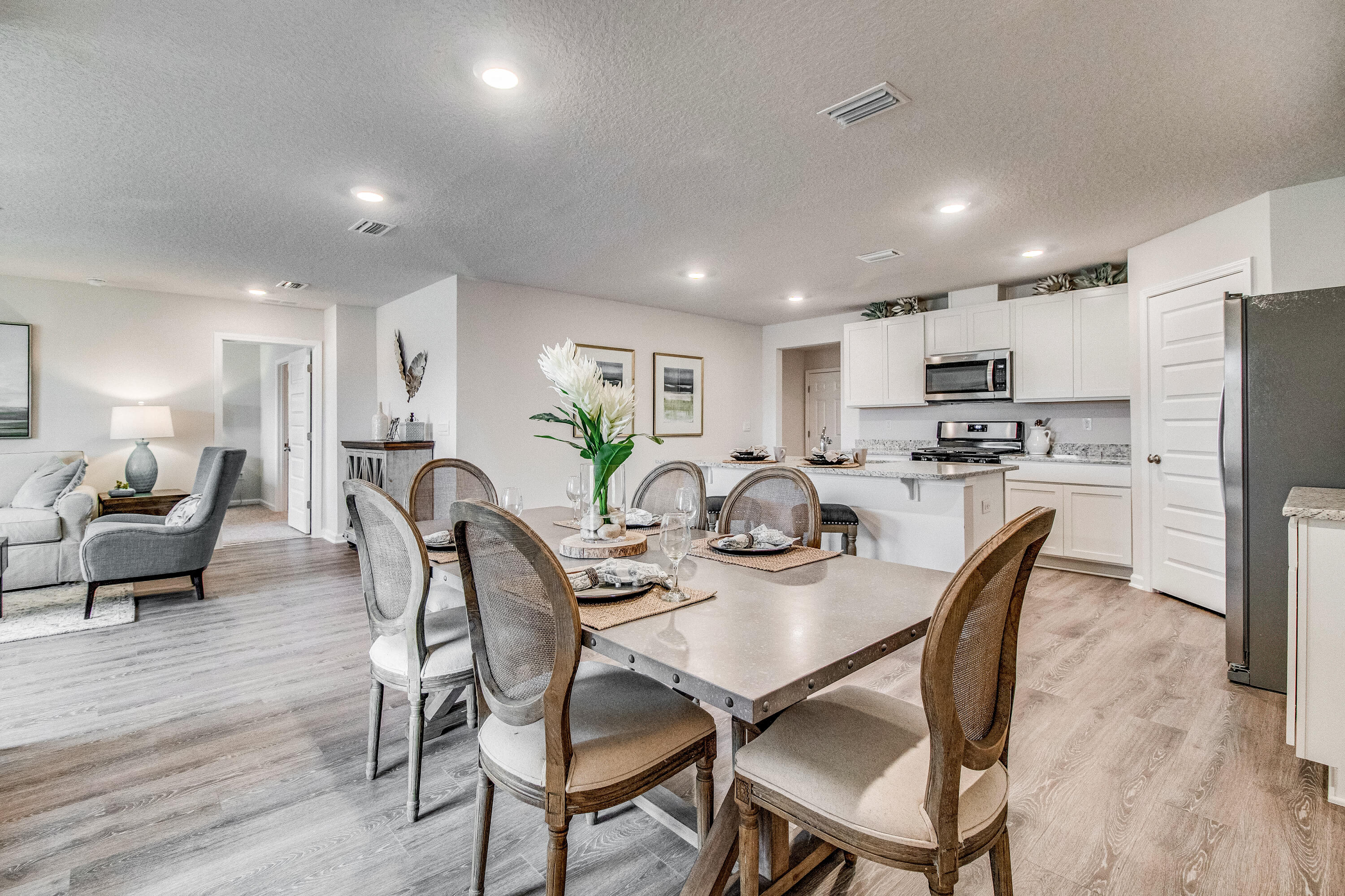 852 Otto Loop Crestview, FL 32539 - Photo 6 of 39 Not Actual Hm