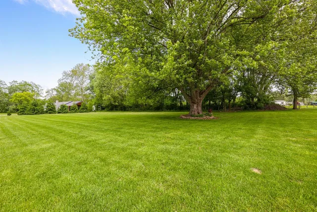 $342,000 | 9388 Highway 48, Aurora, IN 47001