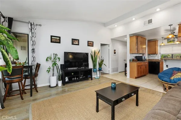 $349,900 | 4125 Pinehurst Court, Fallbrook, CA 92028