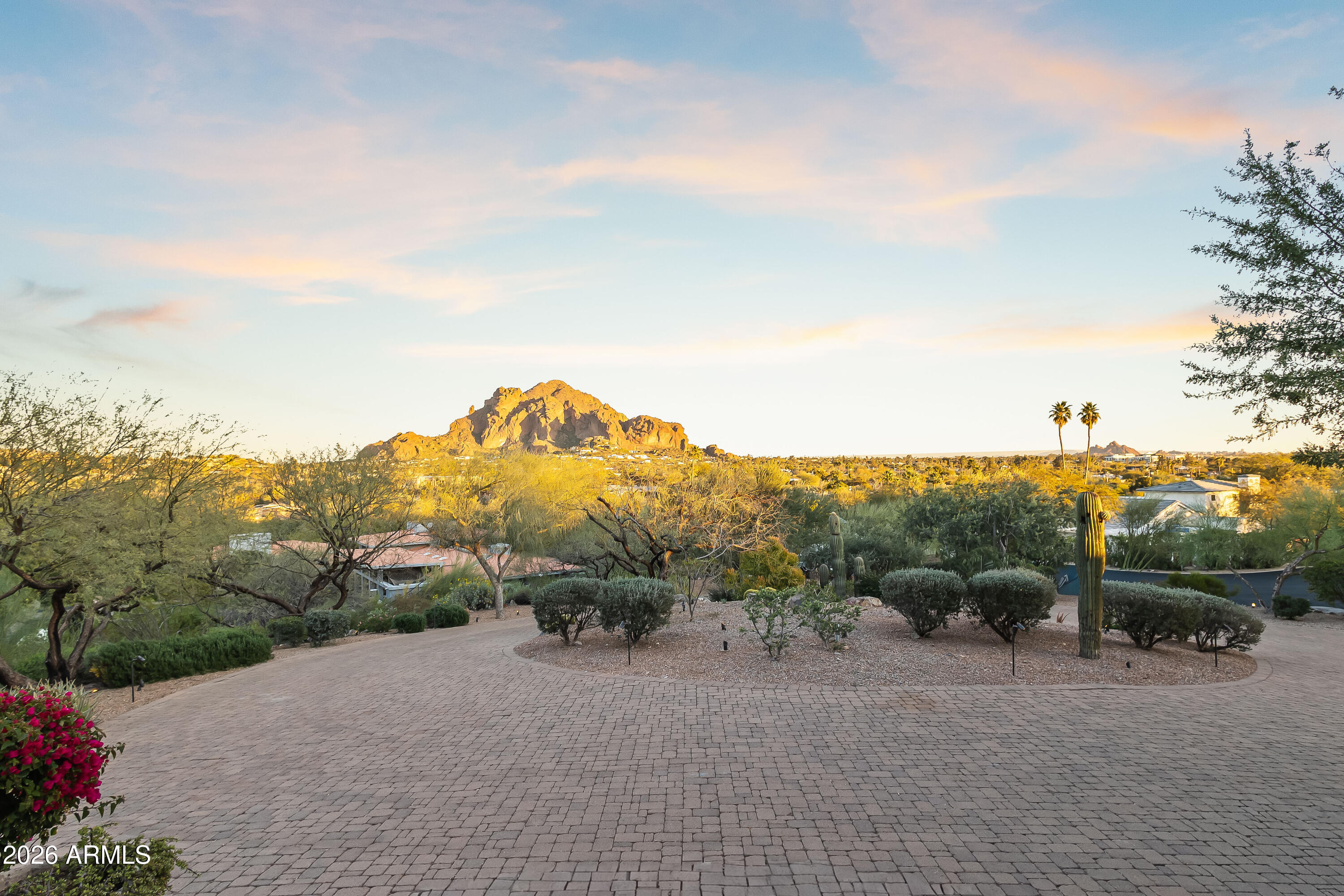3900 East Bethany Home Road Paradise Valley, AZ 85253 - Photo 31 of 51 a view of a road with outside view