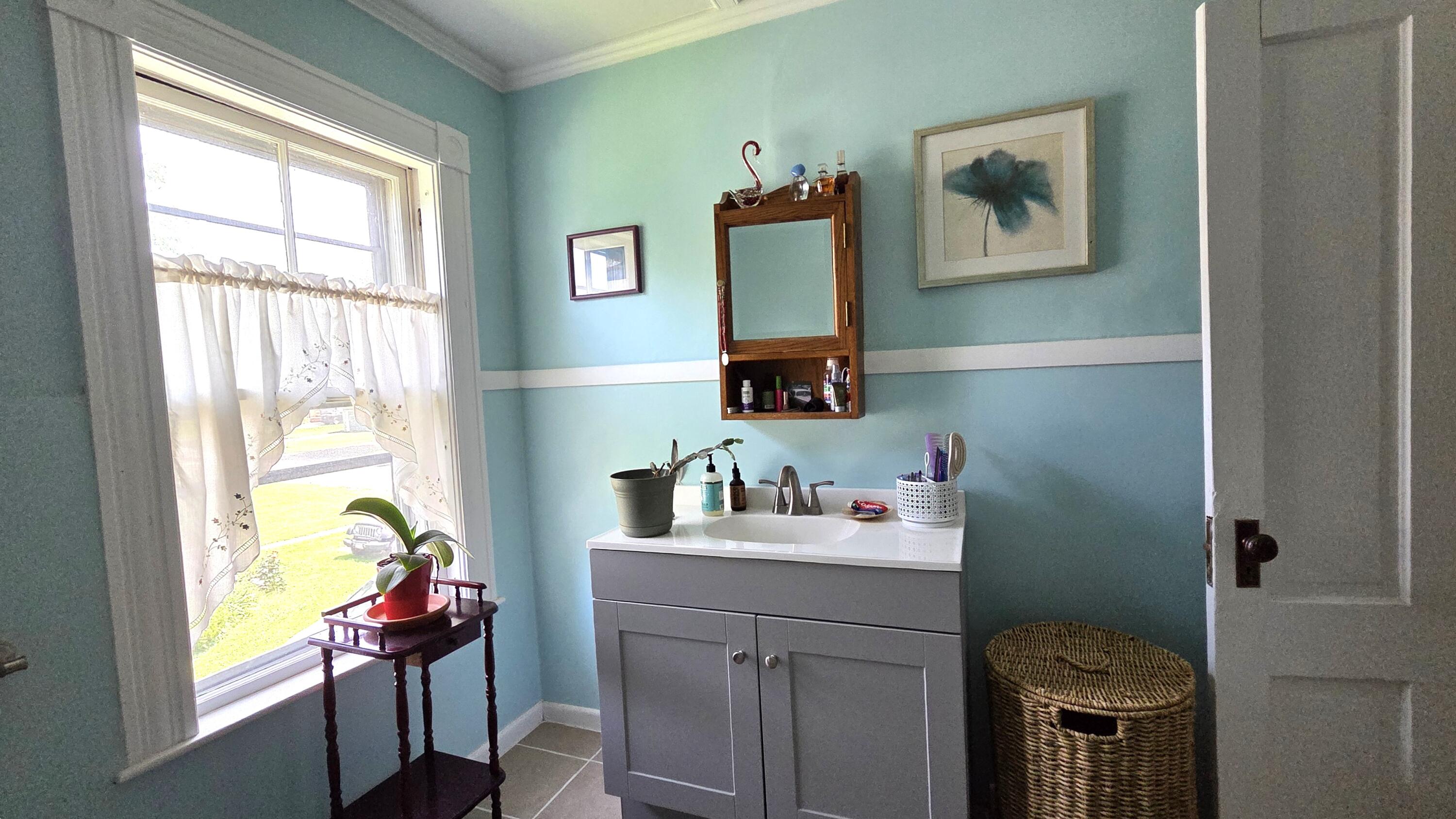 30 Bowdoin Street Houlton, ME 04730 - Photo 22 of 27 20250715_113632