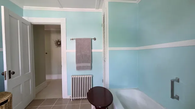 $199,000 | 30 Bowdoin Street, Houlton, ME 04730