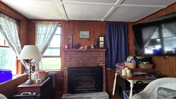 $199,000 | 30 Bowdoin Street, Houlton, ME 04730