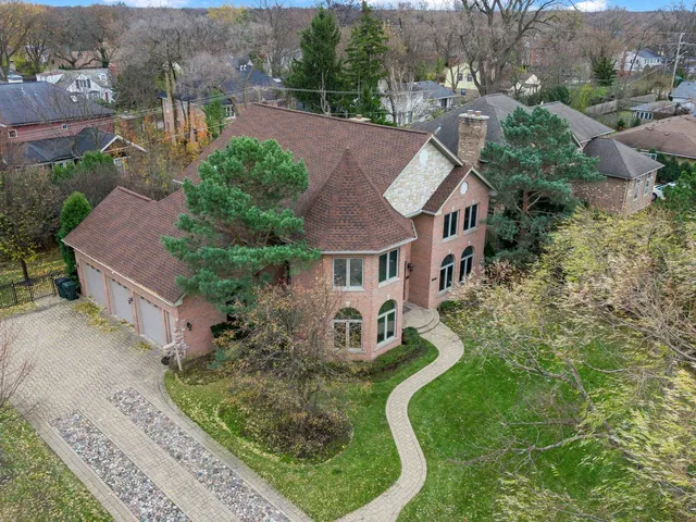 $1,675,000 | 1437 Sunset Ridge Road, Glenview, IL 60025