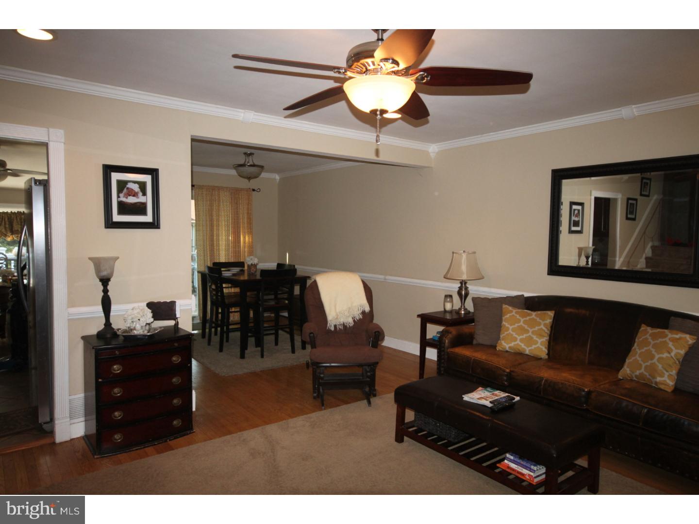 225 Winding Way Road Stratford, NJ 08084 - Photo 3 of 22