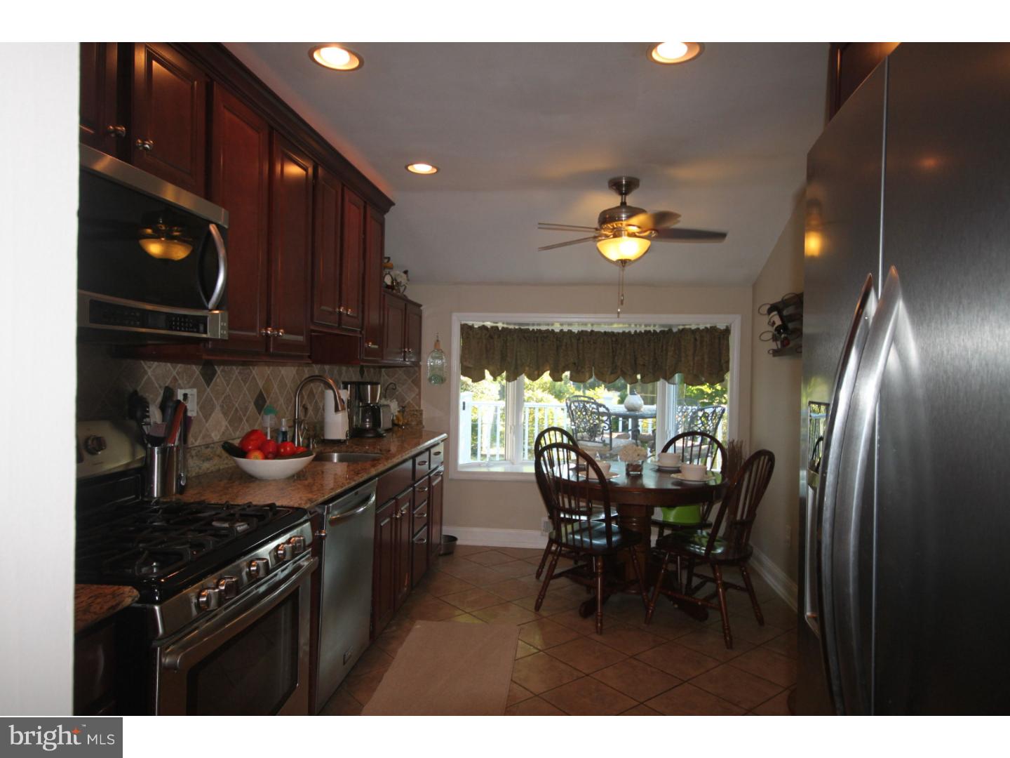 225 Winding Way Road Stratford, NJ 08084 - Photo 5 of 22