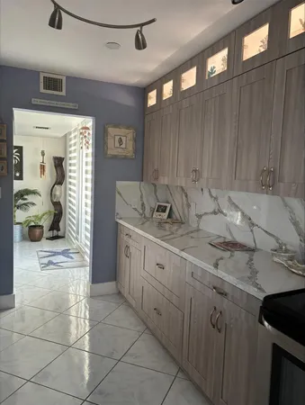 $4,000 | 1370 South Ocean Boulevard, Unit 1005, Pompano Beach, FL 33062