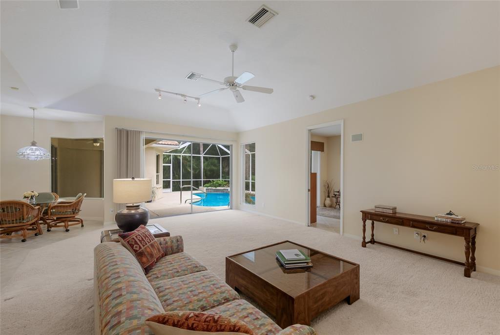 8005 Waterview Boulevard Lakewood Ranch, FL 34202 - Photo 19 of 37