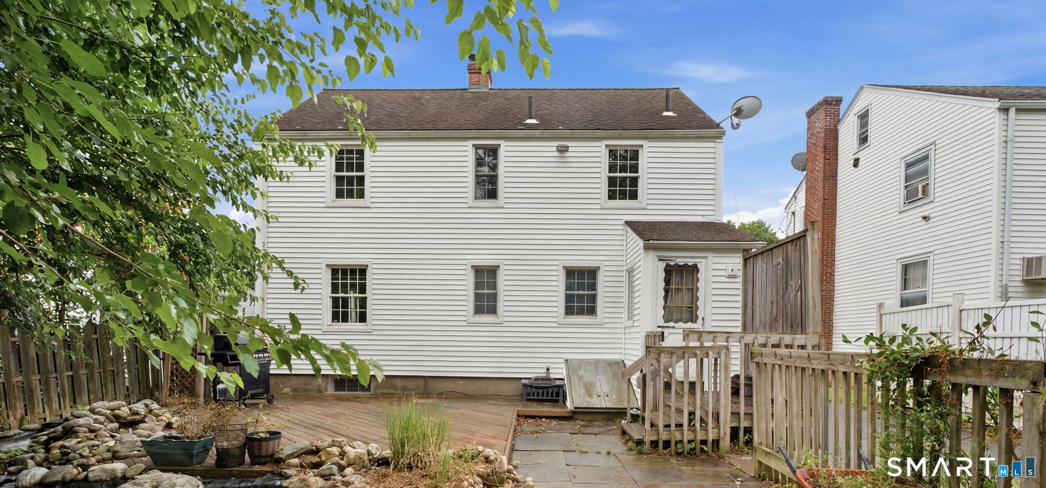 33 Byrd Road Wethersfield, CT 06109 - Photo 2 of 31