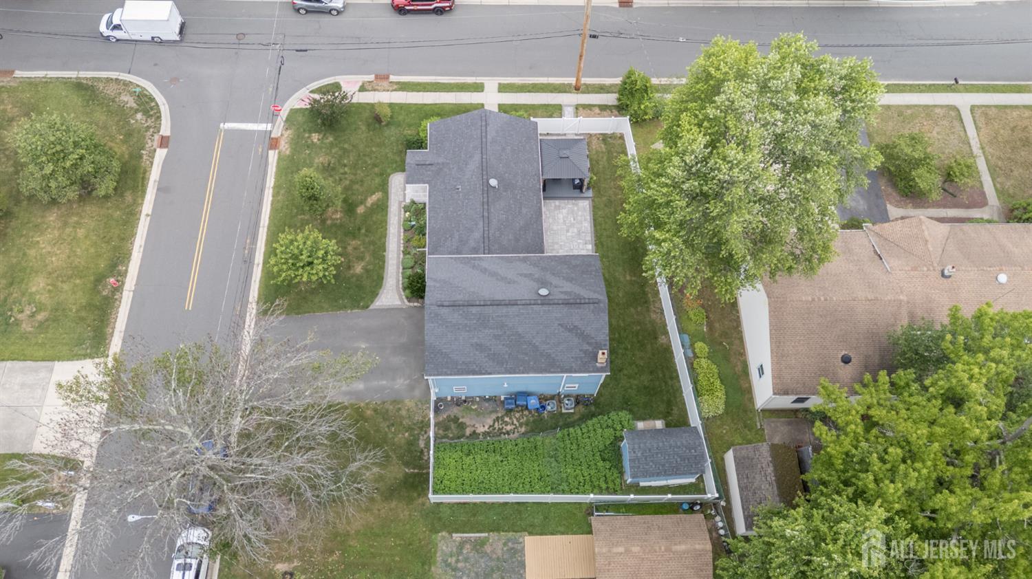 519 Calvert Road North Brunswick, NJ 08902 - Photo 40 of 46