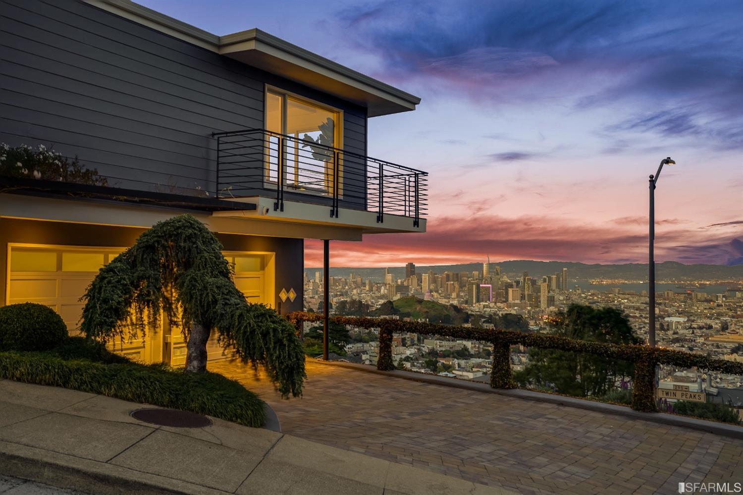2 Mountain Spring Avenue San Francisco, CA 94114 - Photo 1 of 73