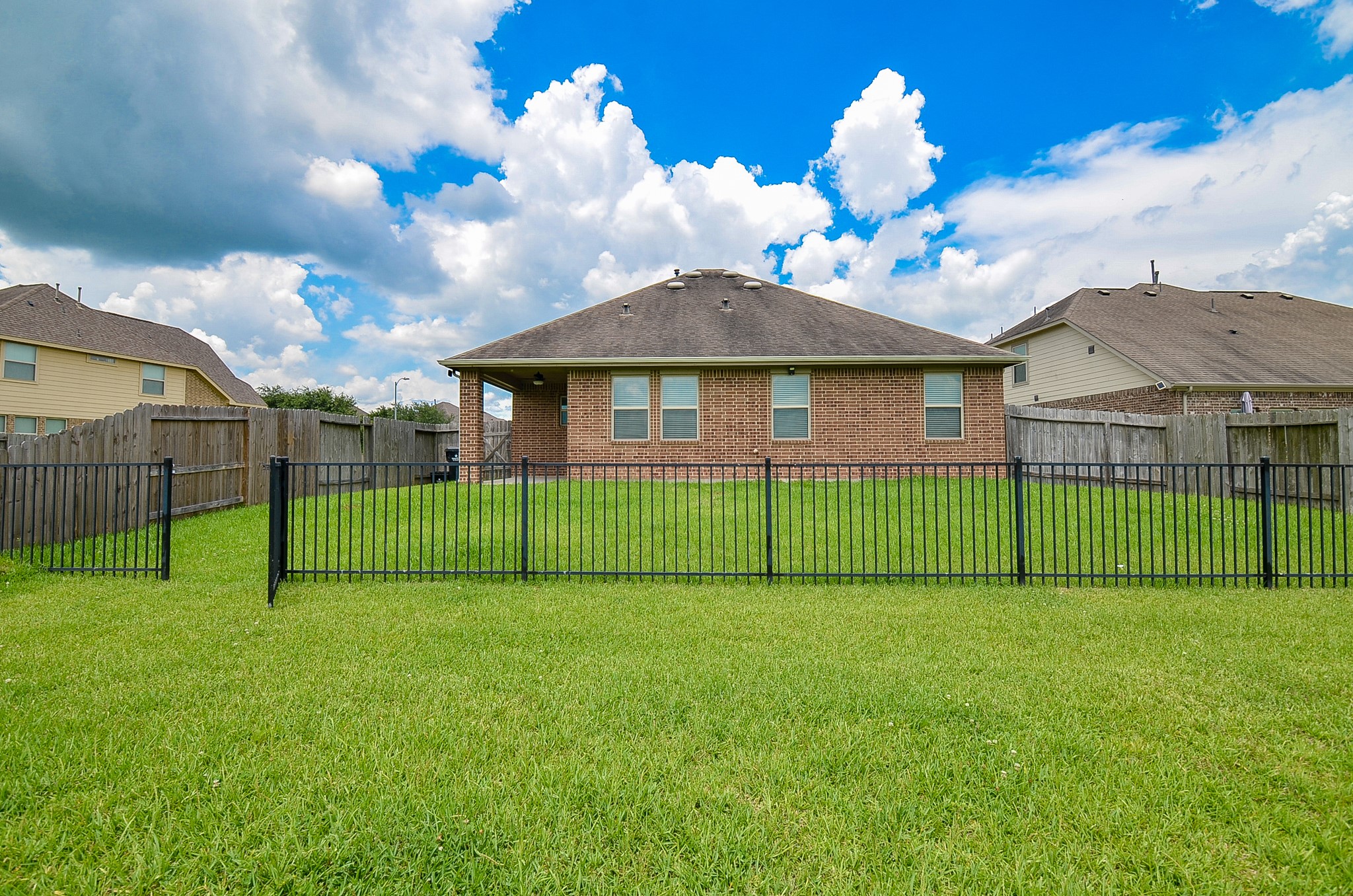 2227 Leonetti Lane Rosenberg, TX 77471 - Photo 47 of 47 back yard