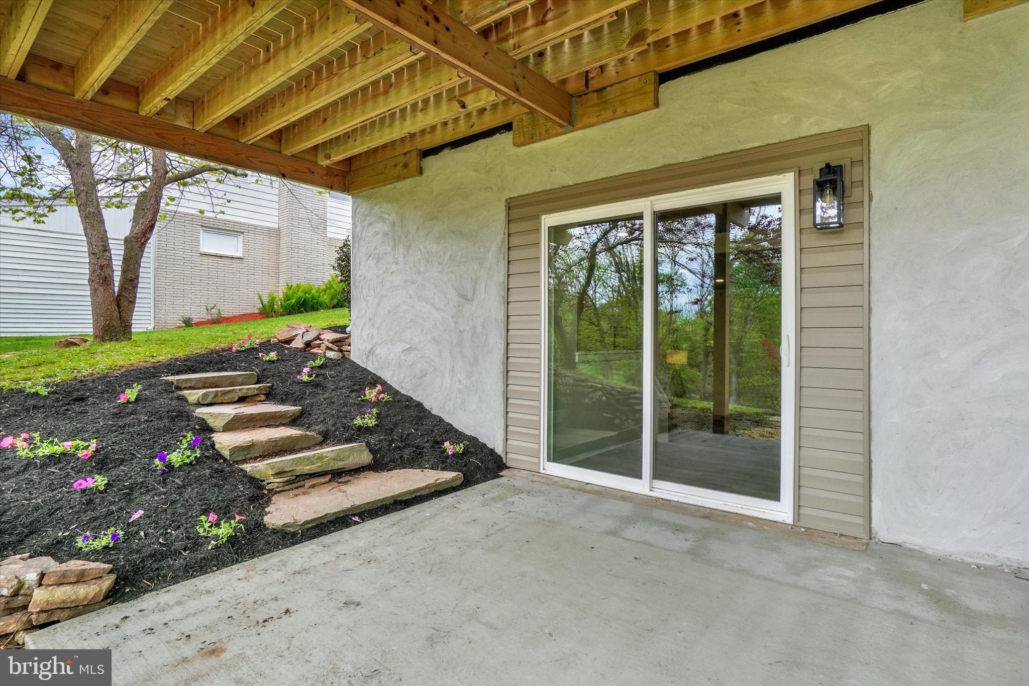 879 Graffius Road York, PA 17404 - Photo 36 of 46