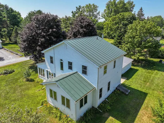 $499,000 | 30 Mountain View Lane, Middlebury, VT 05753