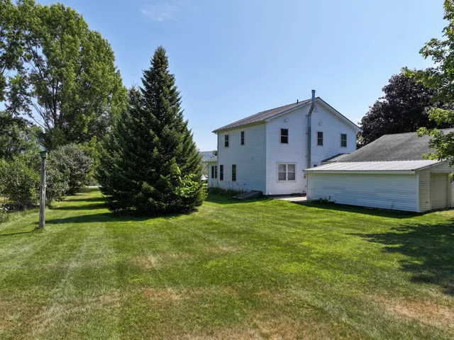 $499,000 | 30 Mountain View Lane, Middlebury, VT 05753