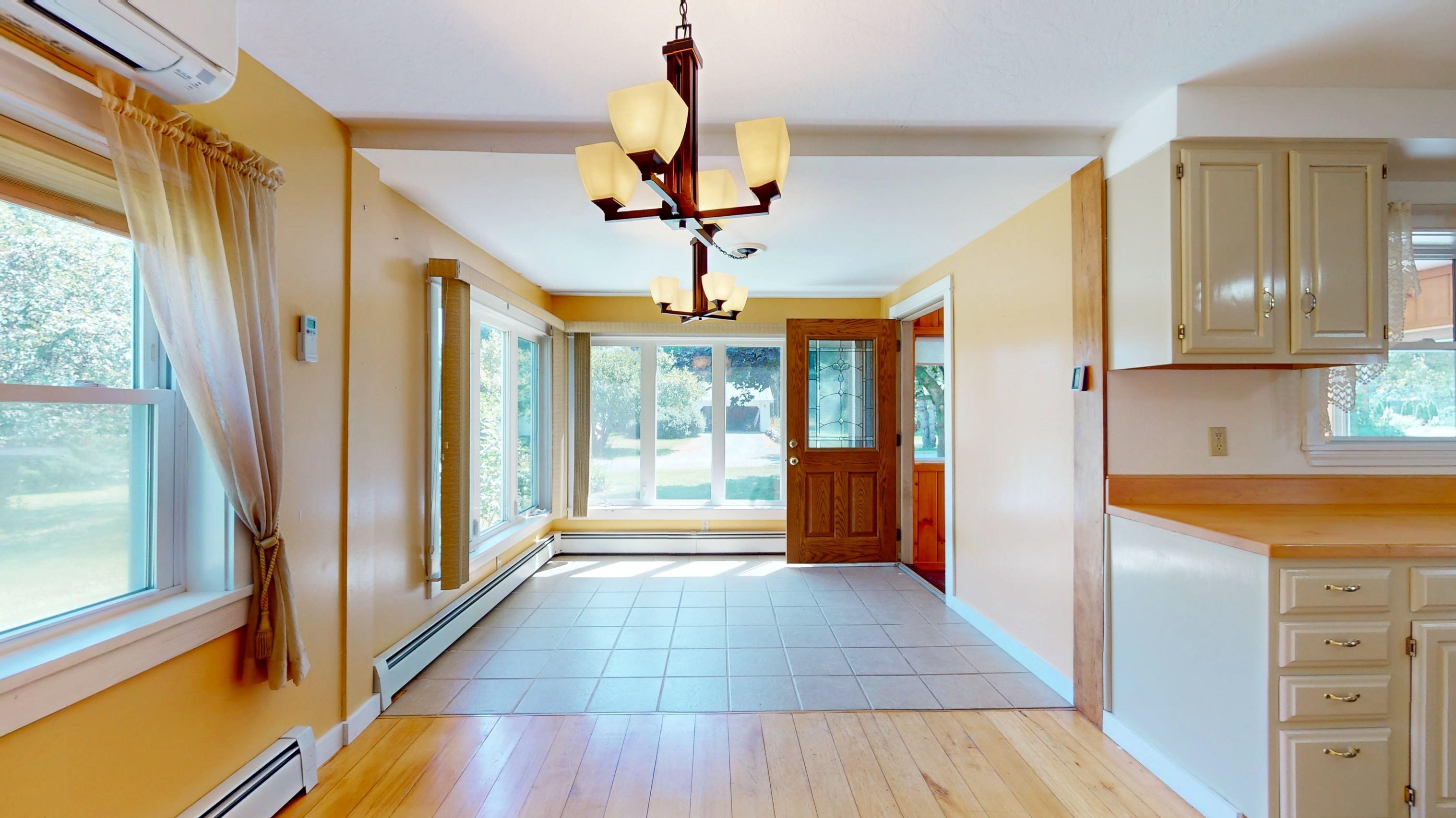 30 Mountain View Lane Middlebury, VT 05753 - Photo 4 of 37