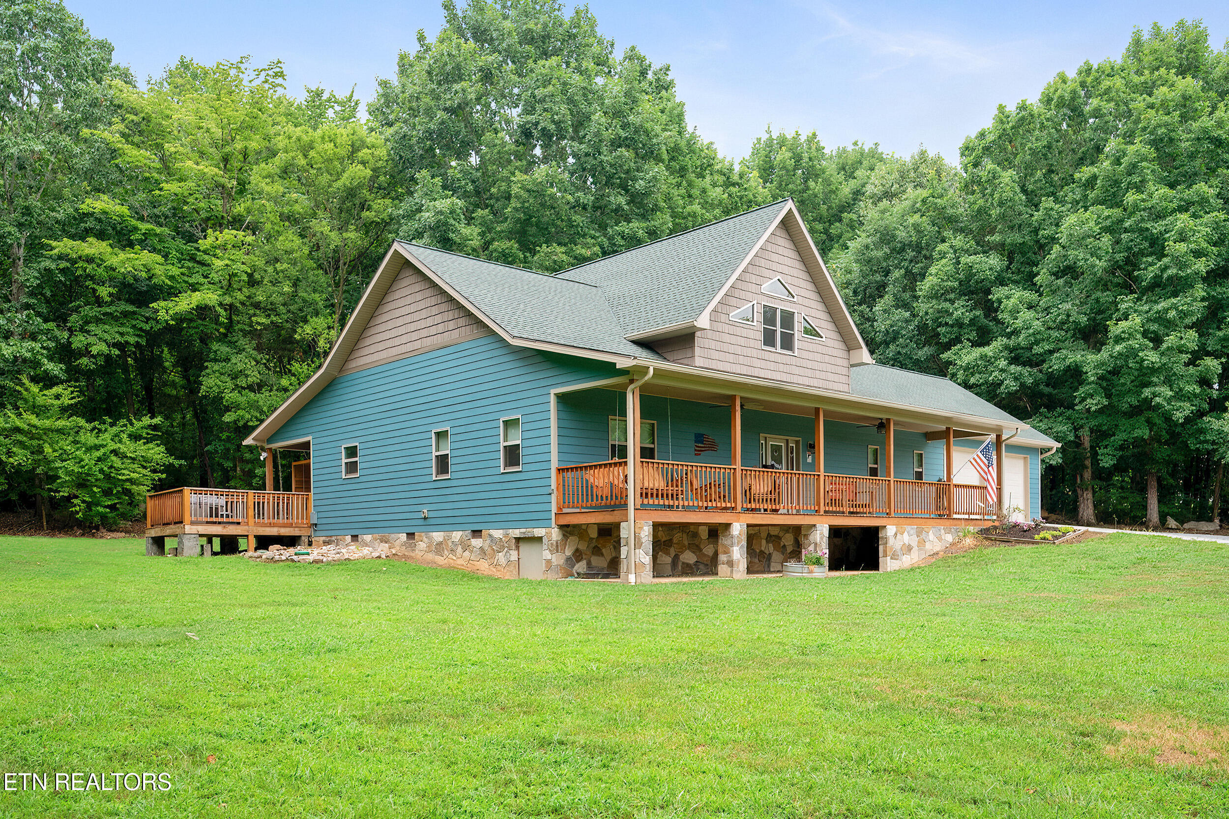 910 English Mountain Road Cosby, TN 37722 - Photo 11 of 55 11