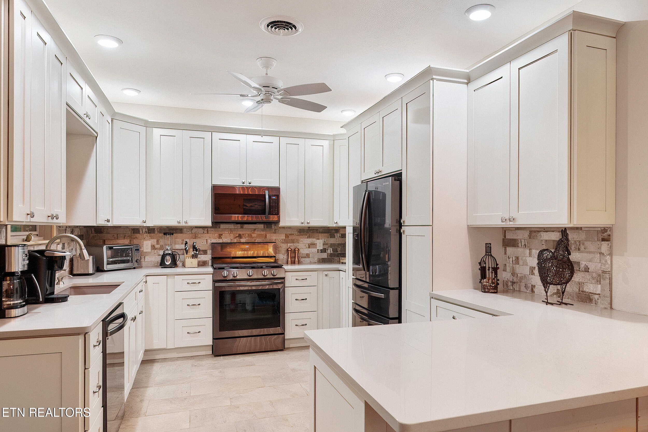 910 English Mountain Road Cosby, TN 37722 - Photo 30 of 55 30