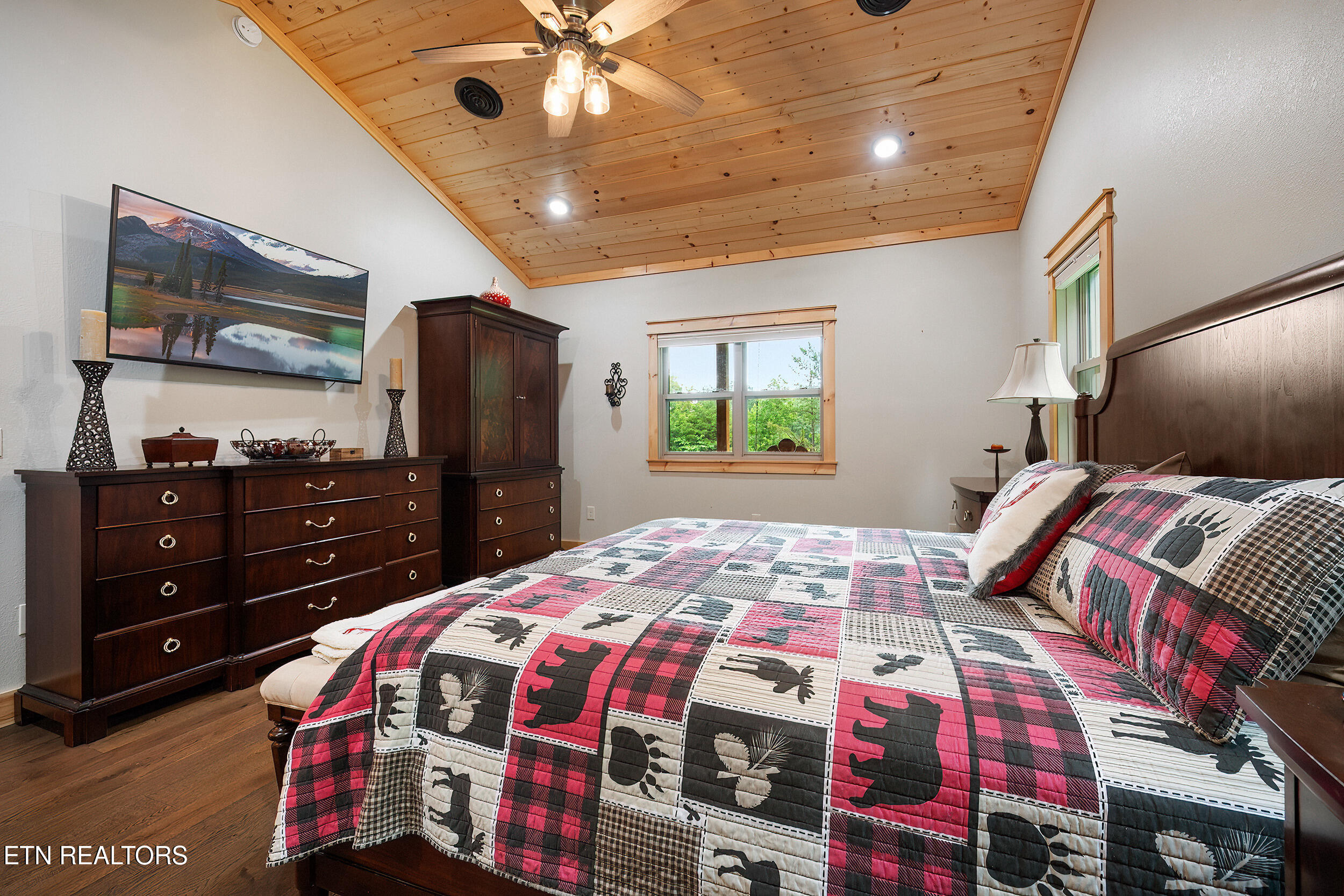 910 English Mountain Road Cosby, TN 37722 - Photo 34 of 55 34